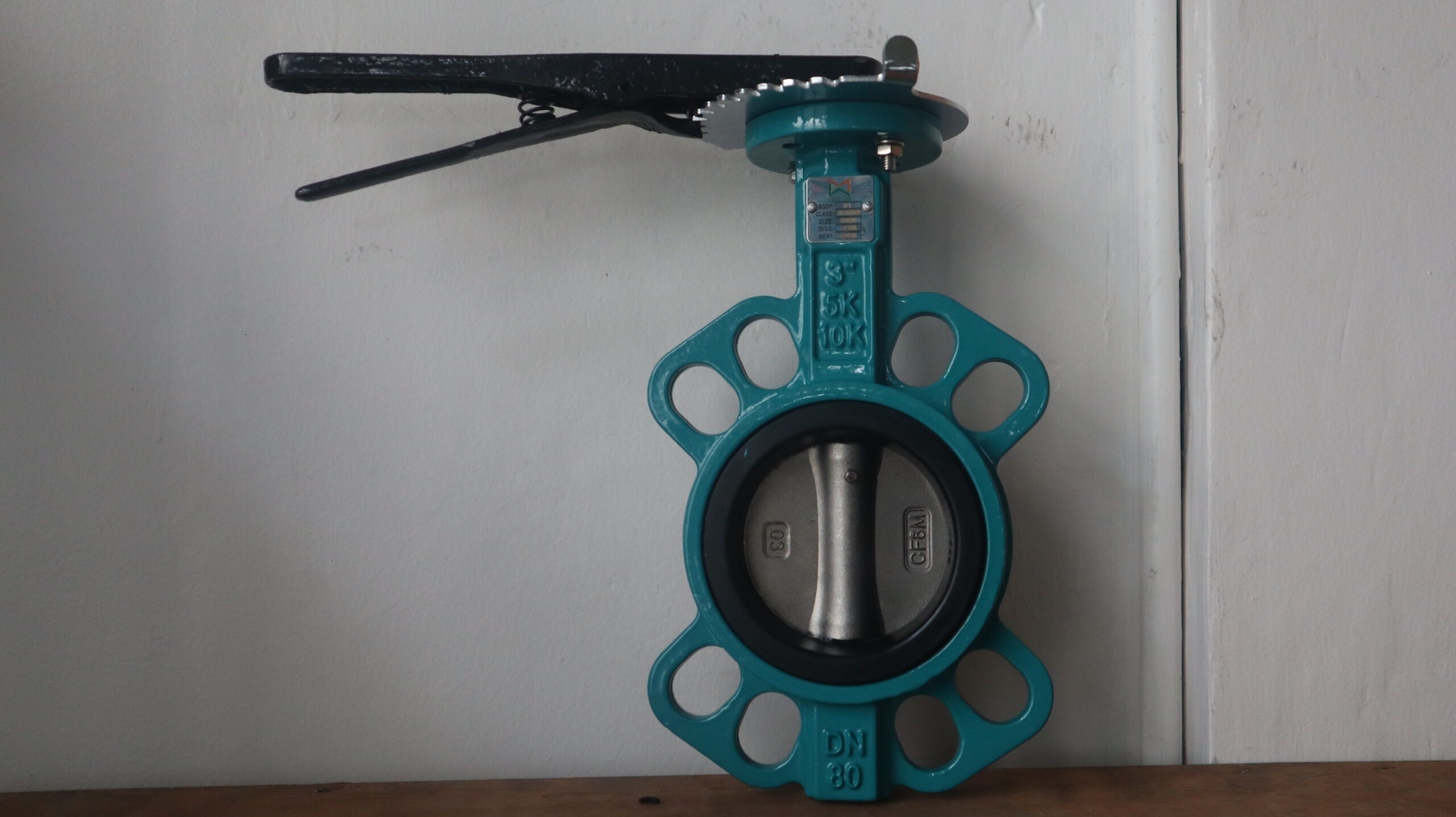 Universal Class Butterfly Valve Nameplate Detail