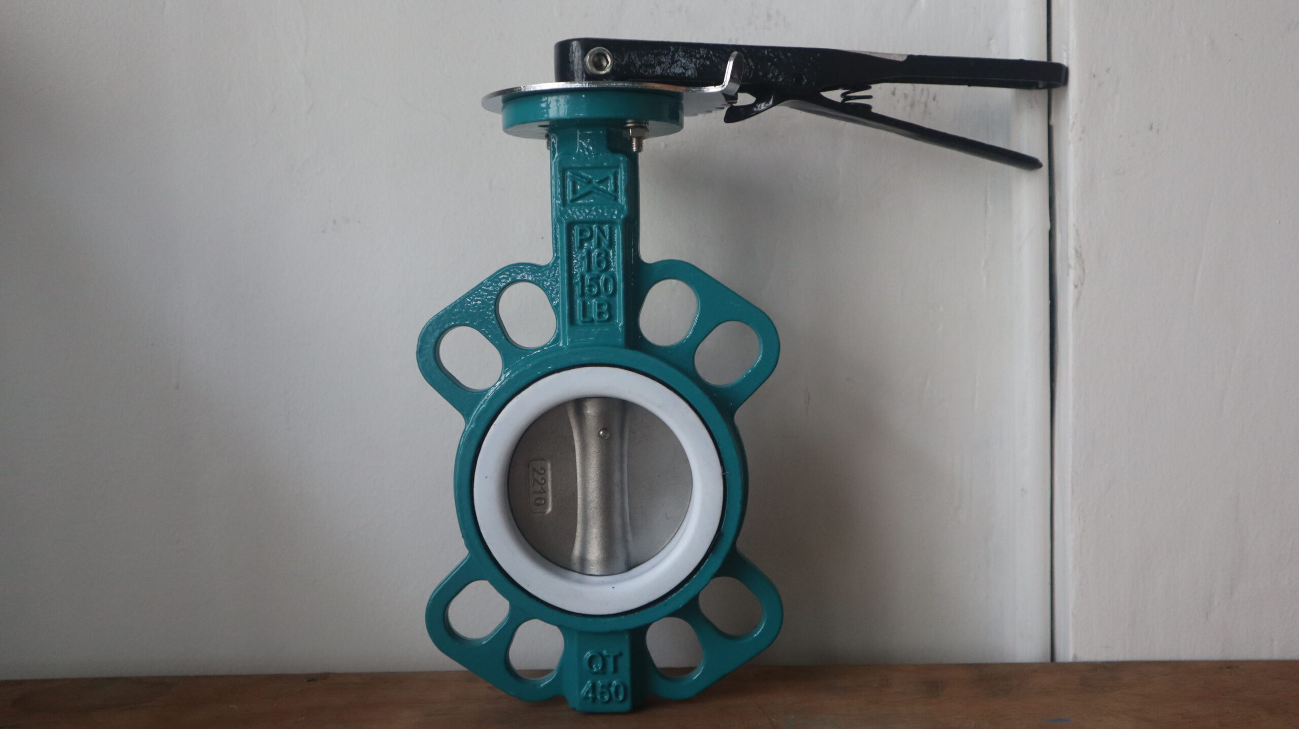Universal Class Butterfly Valve Detail View